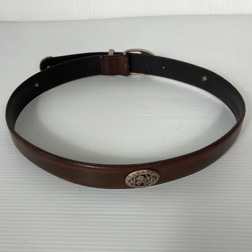 27-31” Liz Claiborne leather belt aged distressed metal